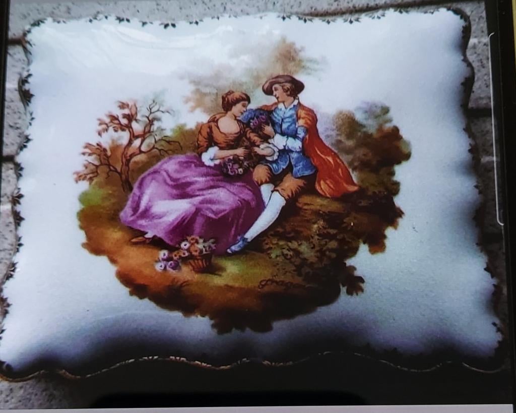 Bonbonnière en porcelaine de Limoges, Antiek en Kunst, Antiek | Porselein, Ophalen of Verzenden