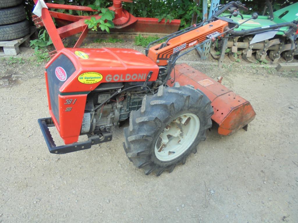 Okkassie  Motoculteurs Goldoni Benzine, Enlèvement, Labour