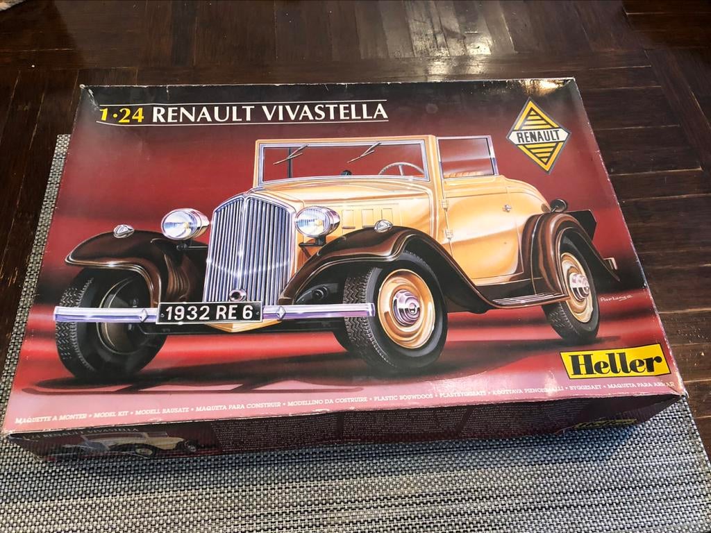 maquette heller 1/24 Renault vivastella, Voiture, Comme neuf, Enlèvement, Heller
