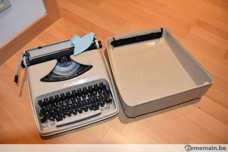 mach à écrire années 1960 Remington Envoy II, Enlèvement ou Envoi