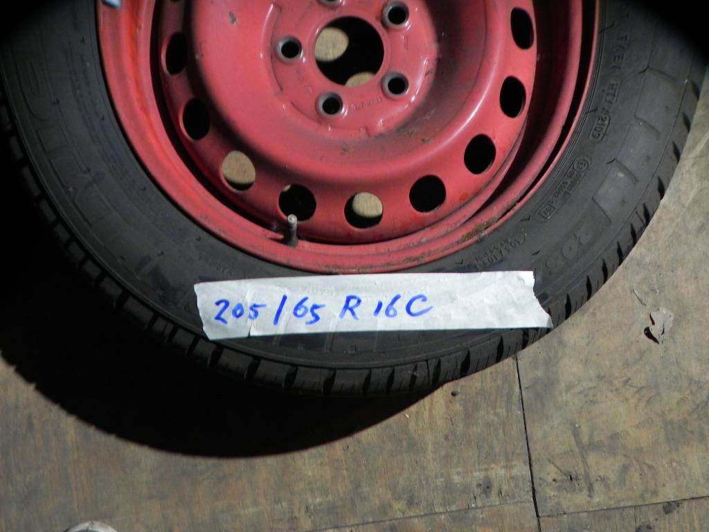 Pneu + jante 1x 205x65 R 16C, Enlèvement ou Envoi, Utilisé