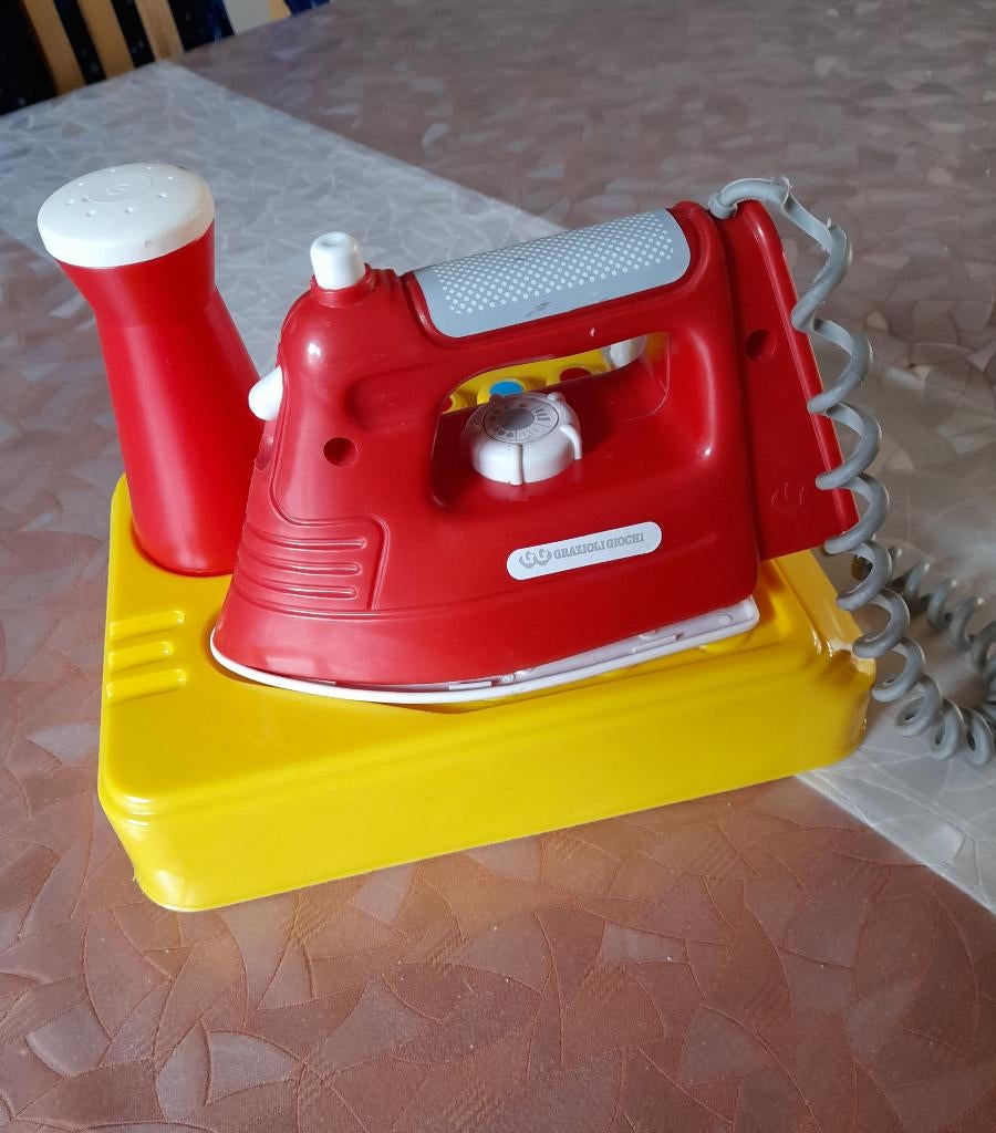 Speelset strijkijzer, Kinderen en Baby's, Ophalen of Verzenden, Zo goed als nieuw, Kunststof, Speelkeuken-accessoire