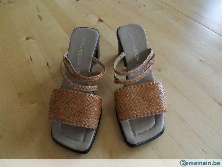 Mules  pour femme tressée - Neuves, Ophalen of Verzenden, Gedragen, Overige typen