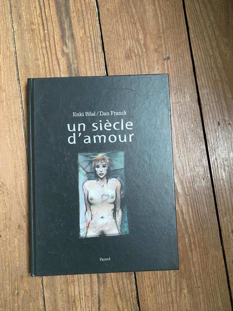 Bilal - Un siecle d'amour - EO, Livres, BD, Comme neuf, Enlèvement ou Envoi