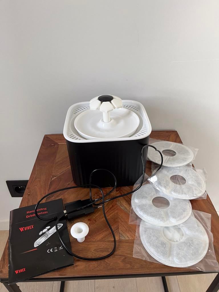 Drinkfontein met 5 filters, Ophalen, Zo goed als nieuw