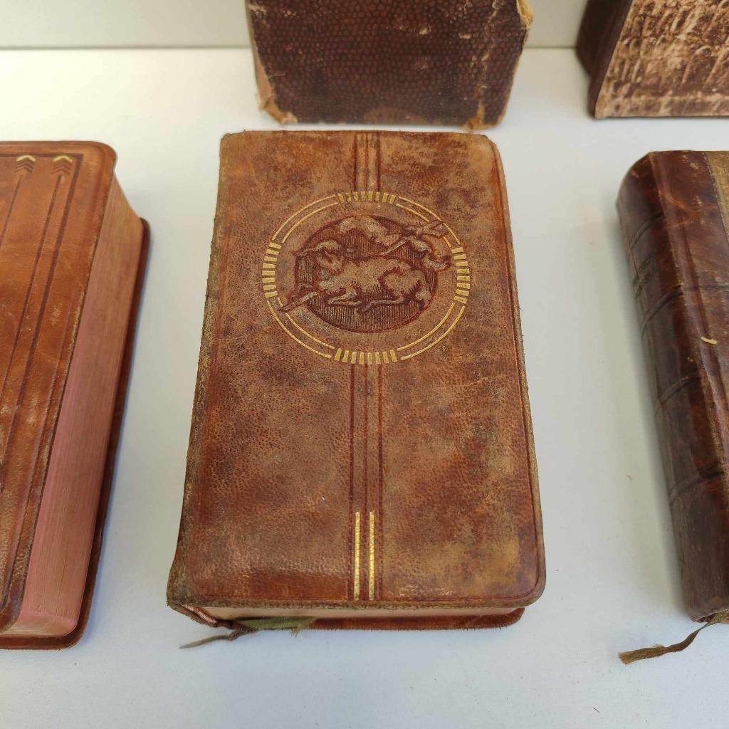 Dagmissaal en 2 mis- en vesperboeken, Boeken, Ophalen of Verzenden, Zo goed als nieuw, Christendom | Katholiek