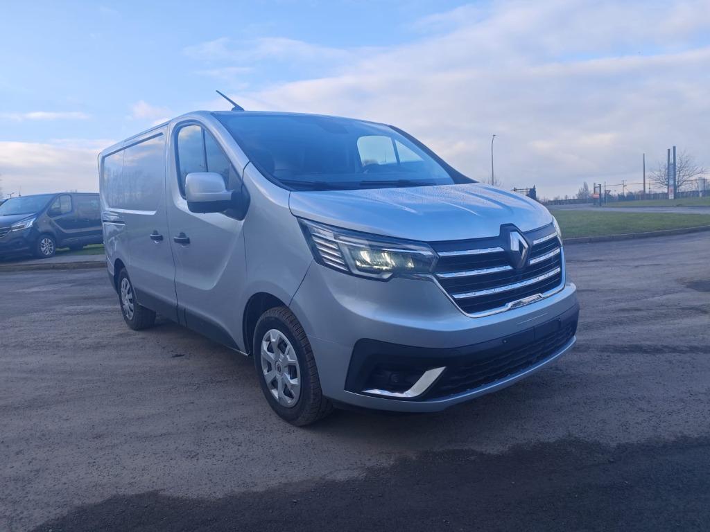 LT verhuur renault Trafic bestelwagen, Stof, Renault, Parkeercamera, Particulier
