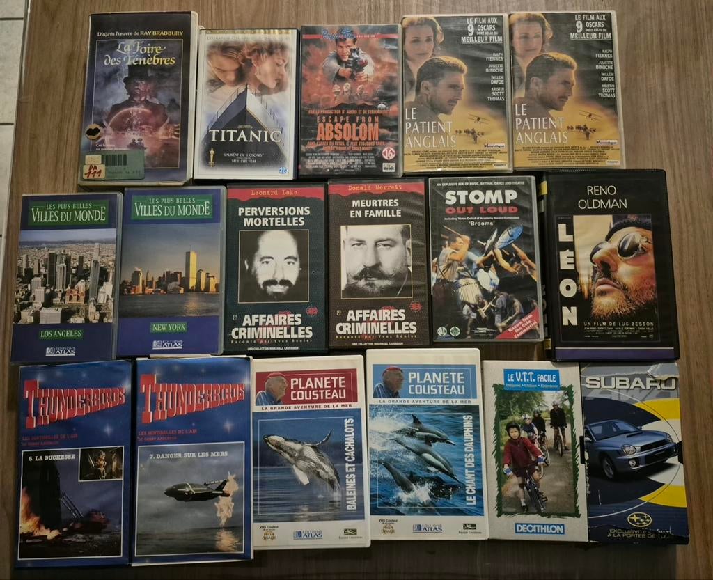 Lot cassettes emballages d'origines grands films et document, Ophalen of Verzenden, Zo goed als nieuw
