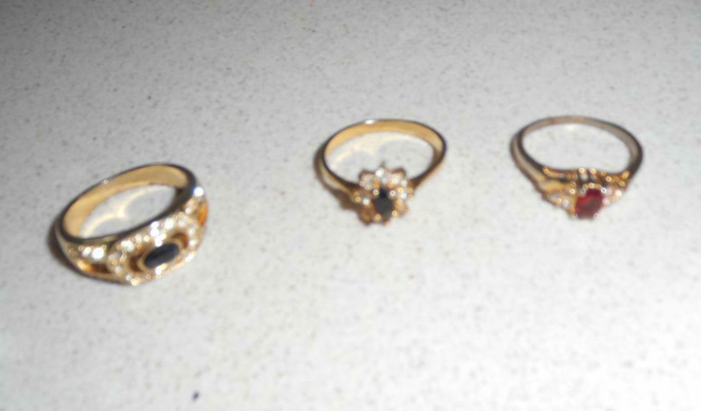 3 bagues or / pierre / strass, Enlèvement ou Envoi, Autres couleurs, Avec strass, Or