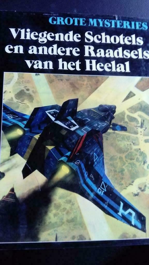 Vliegende Schotels en andere Raadsels van het Heelal, Boeken, Studieboeken en Cursussen, Gelezen, Overige niveaus, Ophalen of Verzenden