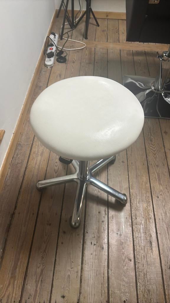 Tabouret reglable, Enlèvement, Comme neuf