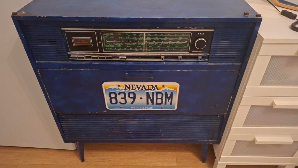 Grundig radio., Ophalen