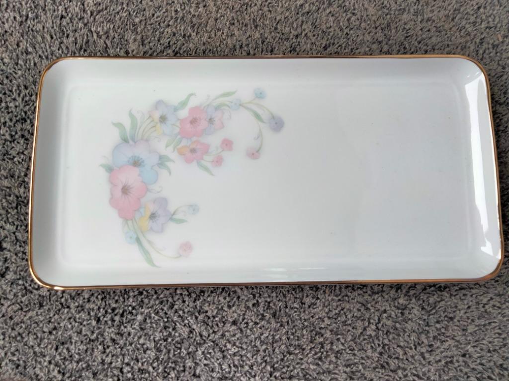 SCHOTEL "Vohenstrauss Johann Seltmann" 35 X 18 cm, Overige materialen, Ophalen of Verzenden, Zo goed als nieuw, Bord(en)