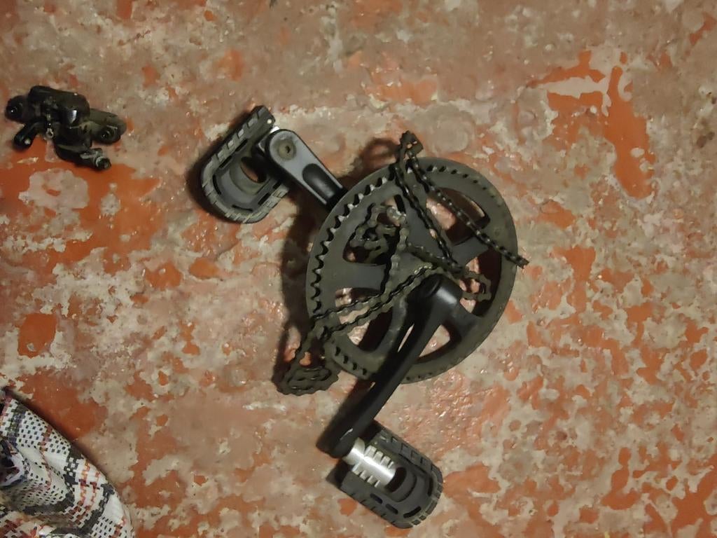 Pedale avec chêne, Enlèvement ou Envoi, Comme neuf, Outils de chaîne