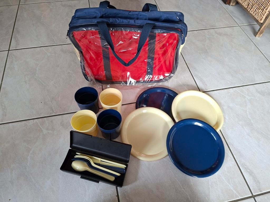 Sac isotherme avec set Pucnick (4 personnes), Enlèvement ou Envoi