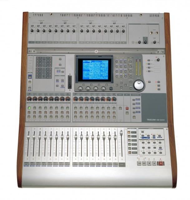 Tascam dm 3200 met fw dm firewire card, Muziek en Instrumenten, Ophalen