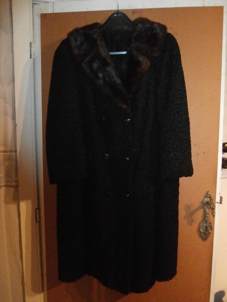 Manteau en fourrure, Ophalen, Gedragen