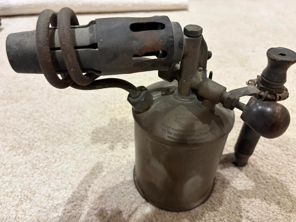Petroleum brander, Ophalen
