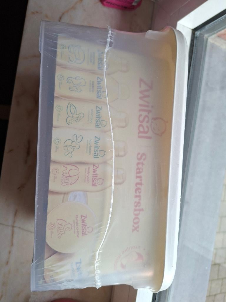 Nieuw zwitsal pakket te koop!, Kinderen en Baby's, Ophalen of Verzenden, Nieuw, Kraamcadeau