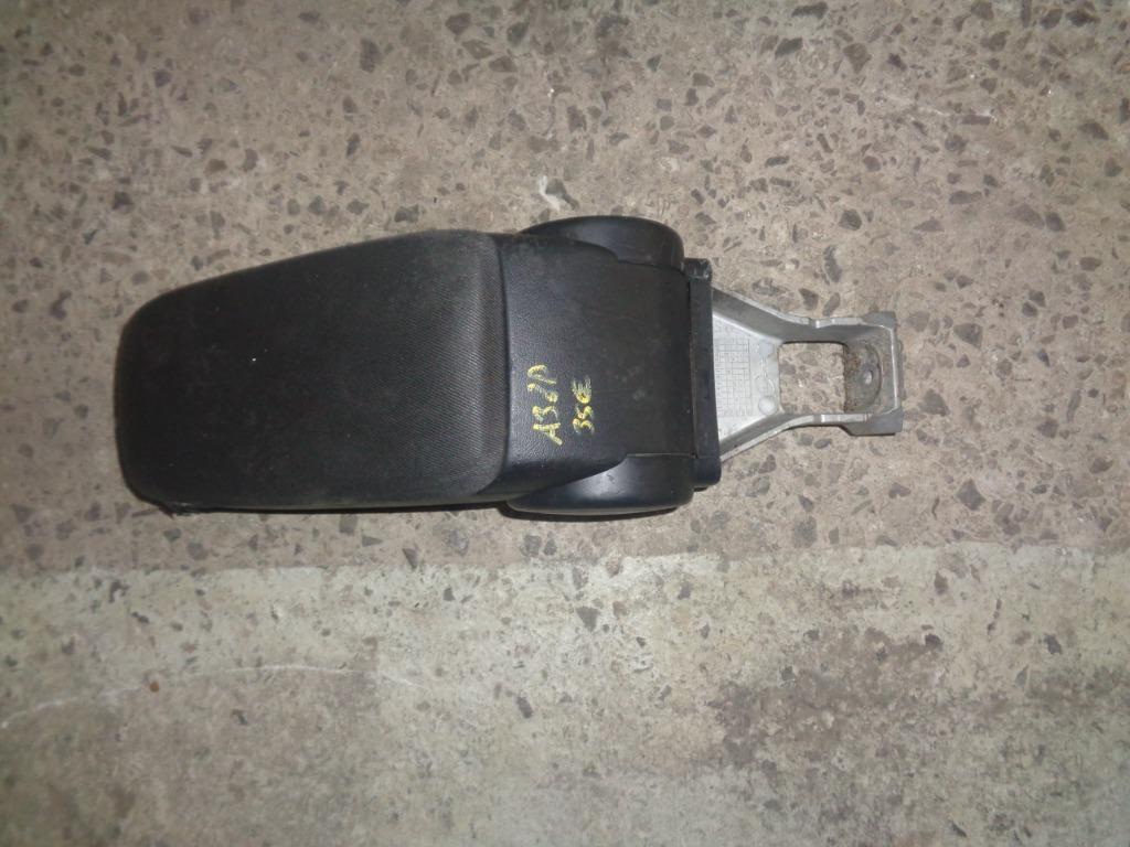 A vendre accoudoir centrale Audi A3 8P, Auto-onderdelen, Interieur en Bekleding, Audi, Gebruikt, Ophalen