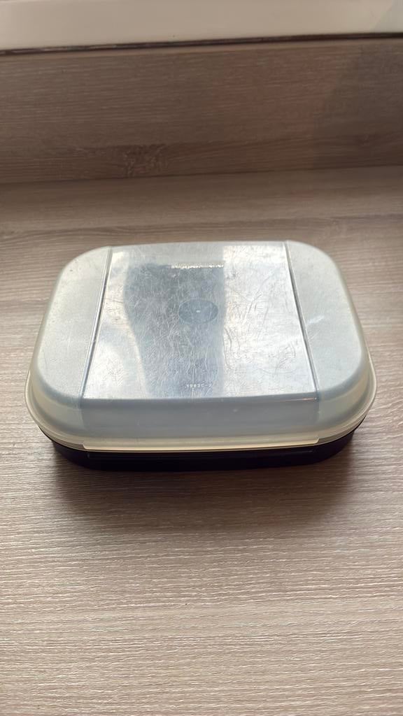 Tupperware bewaardoos gebruikte staat, Ophalen, Gebruikt