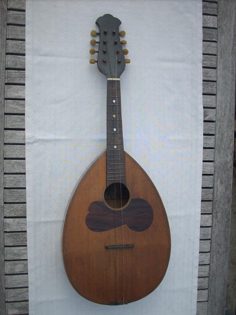 oude mandoline Ozelli, Musique & Instruments, Instruments à corde | Mandolines, Enlèvement