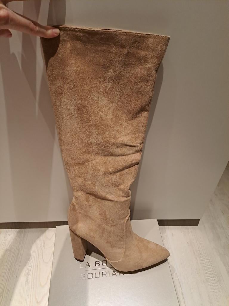 Hoge laarzen (beige), NIEUW, maat 40, 20€, Neuf, Enlèvement ou Envoi, Beige, Bottes hautes