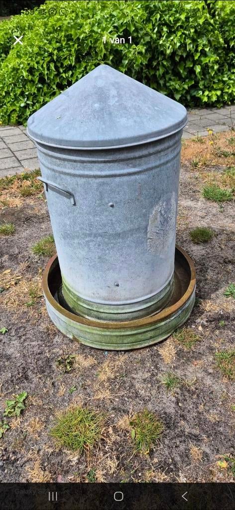 Grote voerton voor pluimvee, Dieren en Toebehoren, Ophalen of Verzenden