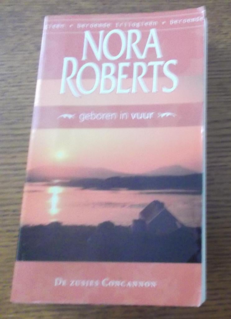 Geboren in vuur / Nora Roberts, Ophalen, Gelezen, Nora Roberts