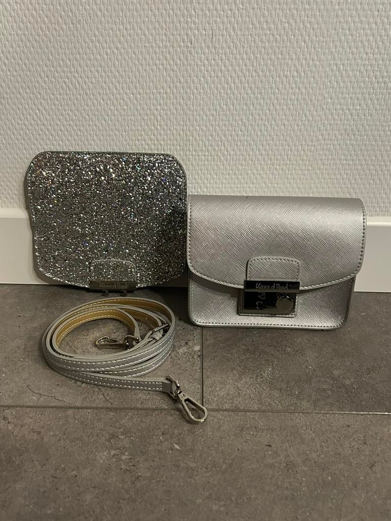 Zilveren glitter schoudertas crossbody Kisses of Pearl, Ophalen of Verzenden, Nieuw, Overige kleuren, Avondtasje