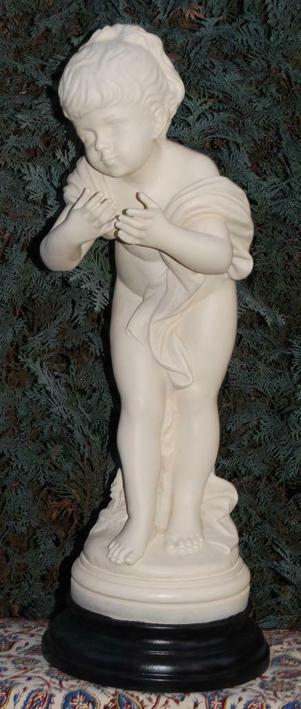 Brocante kindje op sokkel., Antiek en Kunst, Ophalen