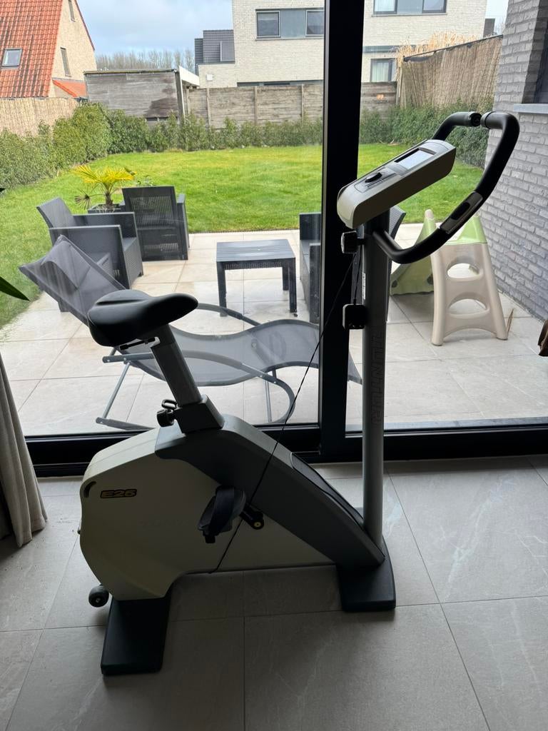 Vélo d’appartement Tunturi E25 Compétence, Sports & Fitness, Équipement de fitness, Enlèvement, Utilisé