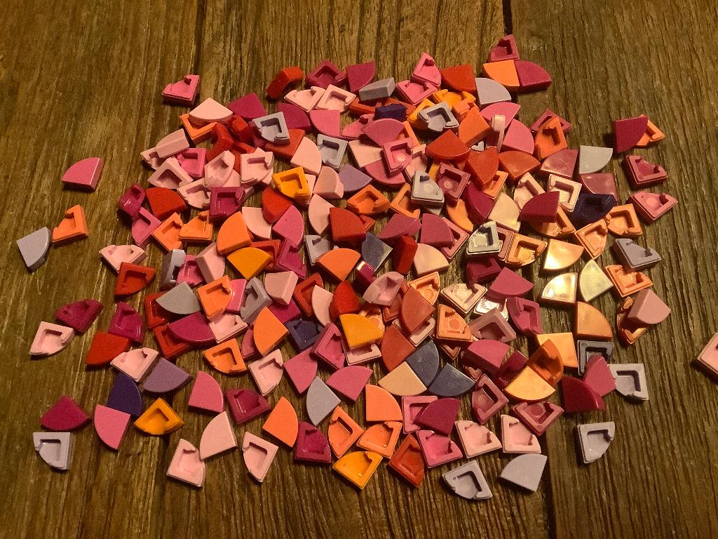Lego tegels quarter Meisjeskleuren 220 stuks / 538-4-2, Enlèvement ou Envoi, Comme neuf, Briques en vrac, Lego