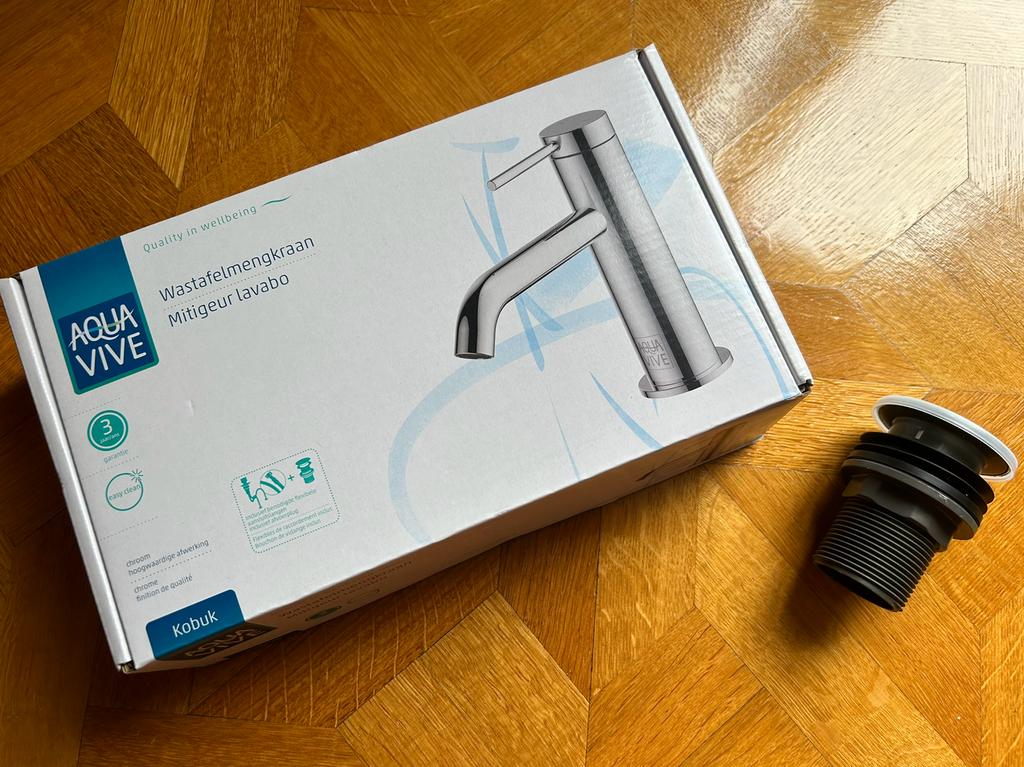 Bonde pour lavabo neuve Aquavive, Neuf
