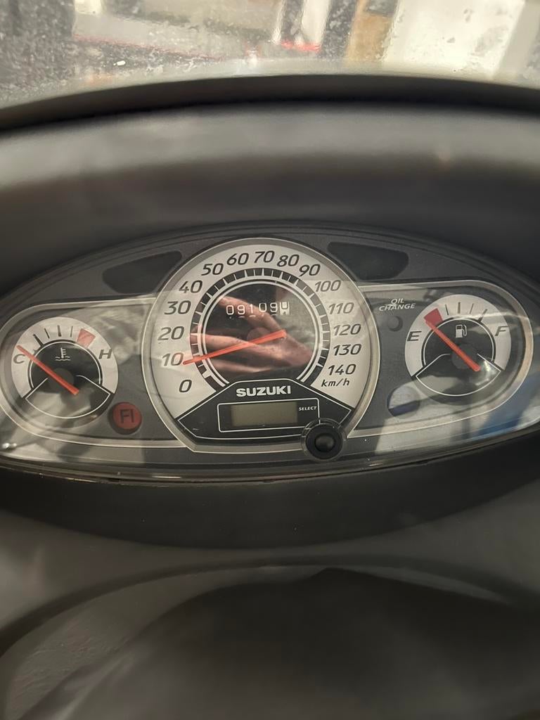 VENDRE OU ECHANGE SUZUKI BURGMAN 2009 AVEC, Particulier, Scooter