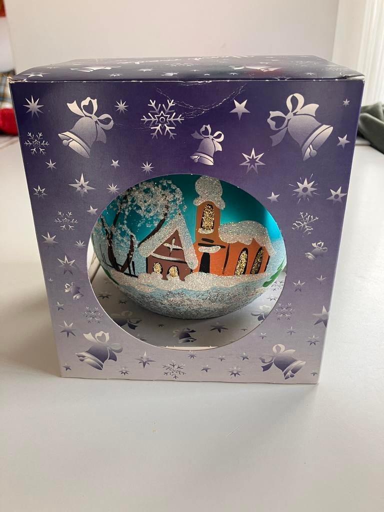 Handgeschilderde glazen kerstbal. Diam 13cm, Ophalen, Zo goed als nieuw