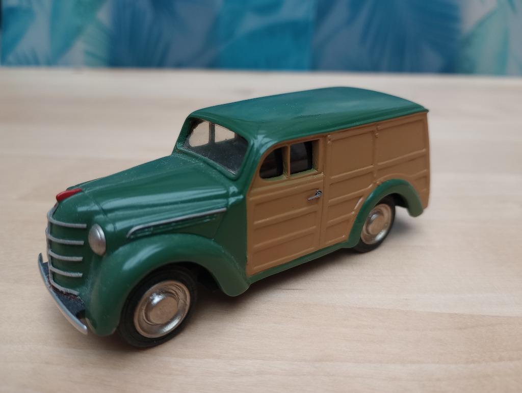 Moskvitch 420 1/43, Enlèvement ou Envoi, Utilisé, Voiture