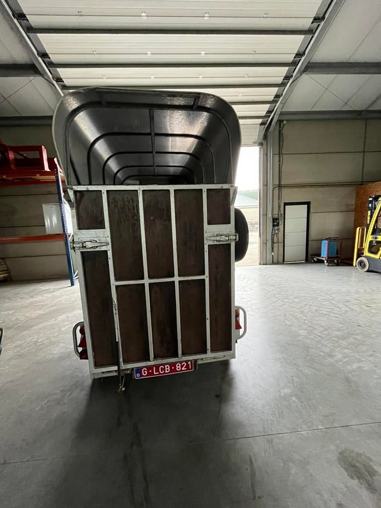 Veetrailer, Animaux & Accessoires, Chevaux & Poneys | Semi-remorques & Remorques, Enlèvement, Utilisé, Bois, Remorque 1 cheval