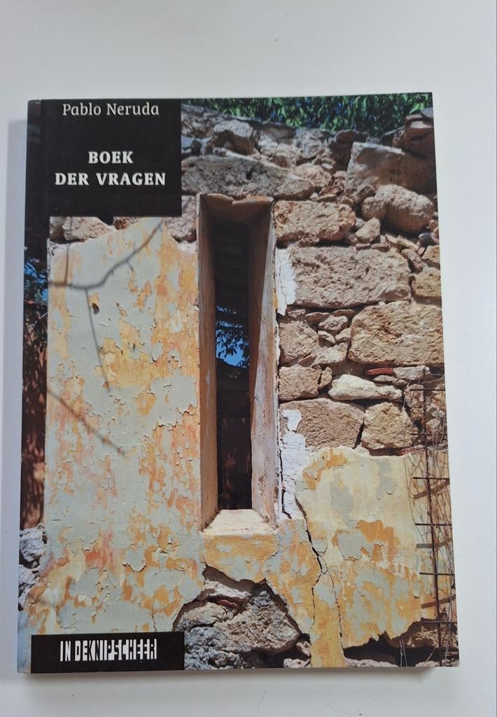 Pablo Neruda - Het boek der vragen, Boeken, Ophalen of Verzenden, Zo goed als nieuw, Pablo Neruda