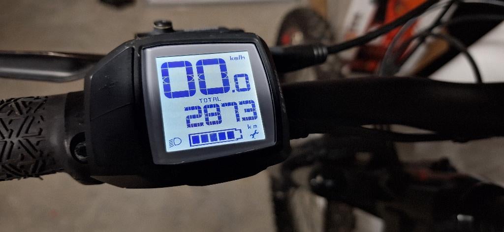 VTT élec. marque Conway, moteur bosch, taille S, Fietsen en Brommers, Elektrische fietsen, Gebruikt, 47 tot 51 cm, 50 km per accu of meer