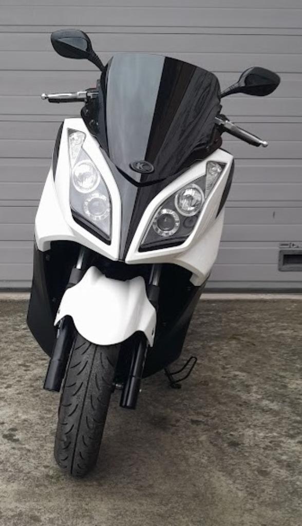 KYMCO DRINK STREET 300 AFI, Enlèvement, 1 cylindre, 12 à 35 kW