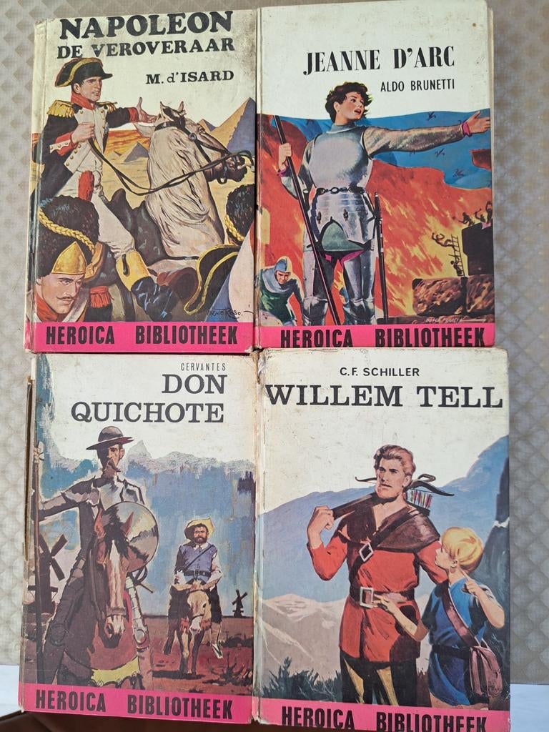 Heroica bibliotheek 6 boeken, Boeken, Ophalen, Gelezen