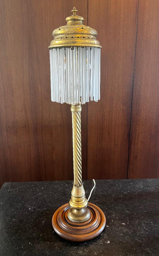 Grande Lampe sur Pieds Art Nouveau 1900, Envoi