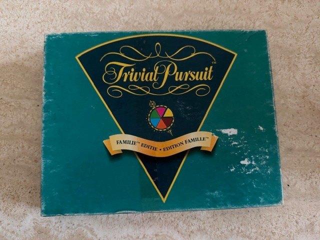Trivial Persuit - reis familiespel (nr4856), Trois ou quatre joueurs, Enlèvement ou Envoi, Utilisé, Jeu de voyage