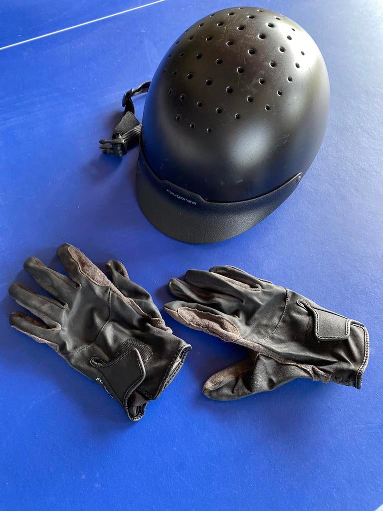 Paardrijhelm en handschoenen, Dieren en Toebehoren, Gebruikt, Kinderen, Overige typen, Overige soorten