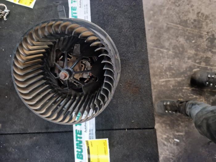 Moteur de ventilation chauffage d'un Volkswagen Caddy, Autos : Pièces & Accessoires, Enlèvement ou Envoi, 3 mois de garantie, Utilisé