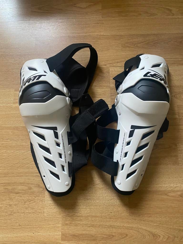 Leatt kniestukken L/XL, Motoren, Ophalen of Verzenden