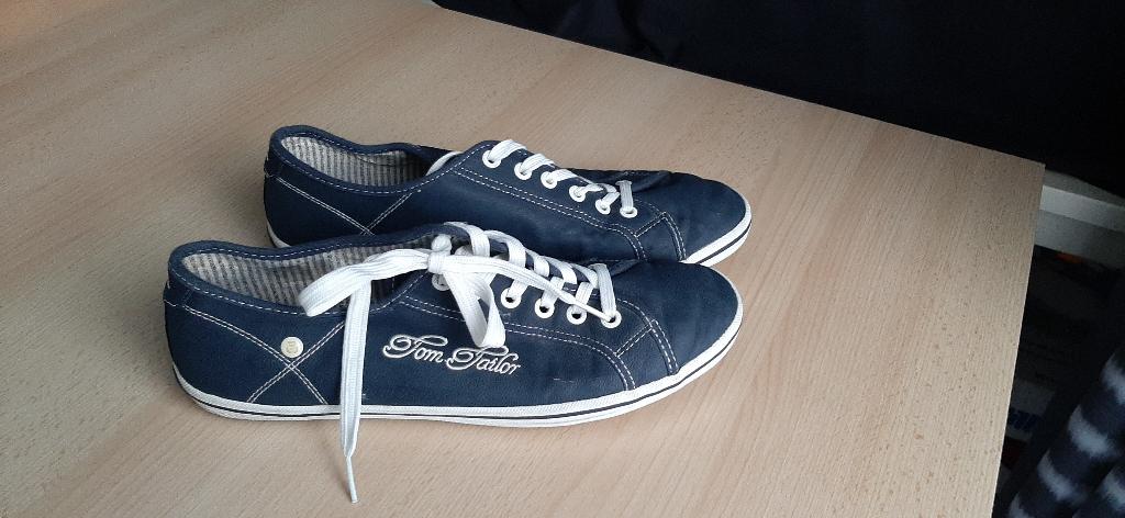 Schoenen maat 43, Vêtements | Hommes, Chaussures, Enlèvement ou Envoi, Comme neuf, Bleu, Chaussures à lacets