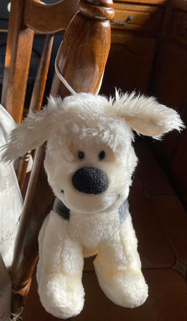 Samson knuffel met ophanglus,bollekes binnenin.20/20 cm, Ophalen of Verzenden, Zo goed als nieuw, Hond