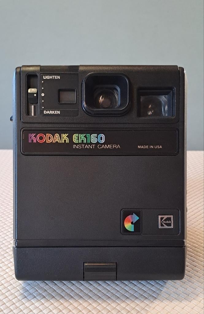Vintage Kodak EK 260 instant camera, Ophalen